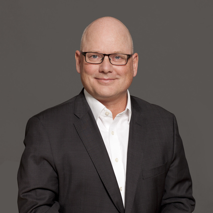 Solheim,_Yngvar_helfigur-1